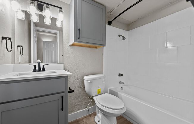 1 bed, 1 bath, 495 sqft, $1,275, Unit 216