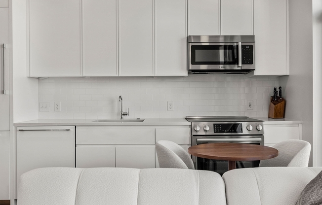 1 bed, 1 bath, 620 sqft, $3,500, Unit 507