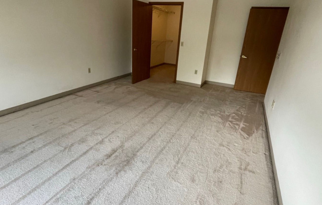 2 beds, 1 bath, 1,000 sqft, $975, Unit TE218X-237