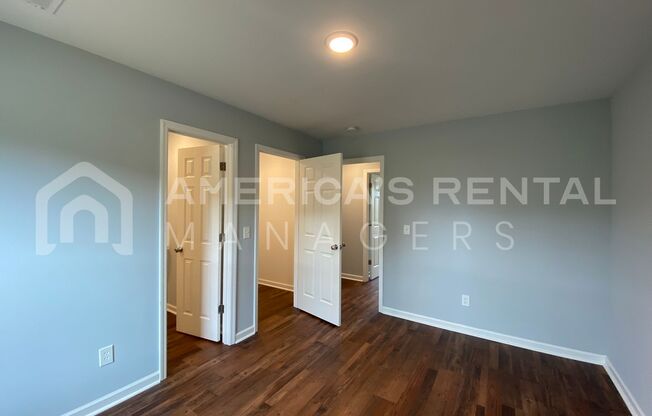 3 beds, 2 baths, $1,425