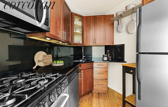 1115 PROSPECT AVE