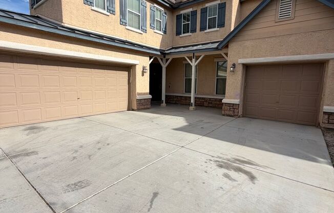 AMERICANA Property Mgmt - Large 4 beds, 2 story home in NLV gated community.
