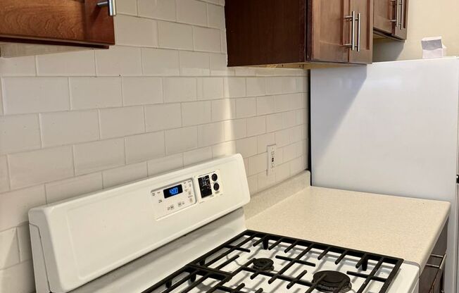 Calhoun Beach Apartments