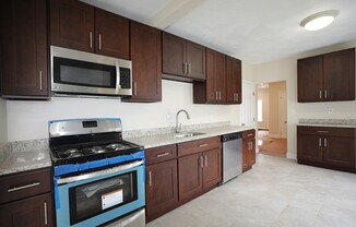 31 GREENWOOD