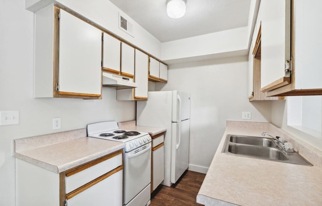 Welcome To Kingman Station Apartments!