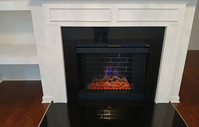 3 beds, 2.5 baths, $2,195