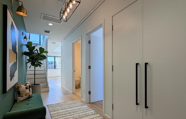 81 GRAND ST