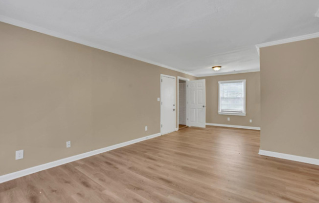 263 SANTA MONICA DR NW