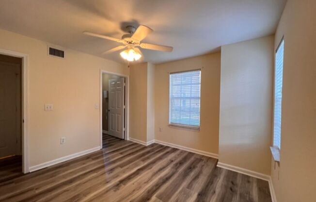 1 bed, 1 bath, $1,350, Unit UNIT # 2309