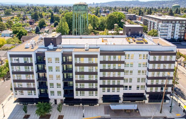 Modern Living at Koz on Interstate