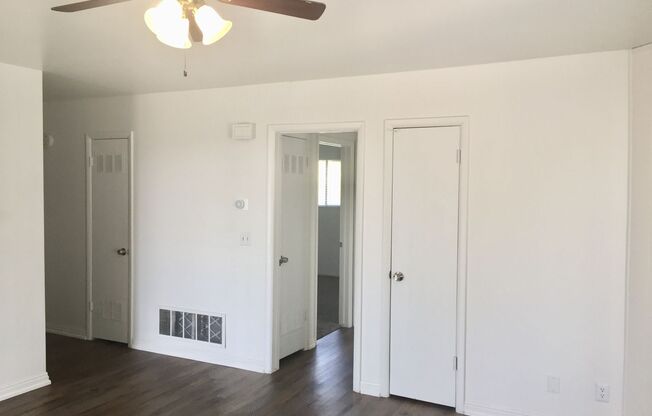 2 beds, 1 bath, 850 sqft, $1,475, Unit 15- Updated (NR)