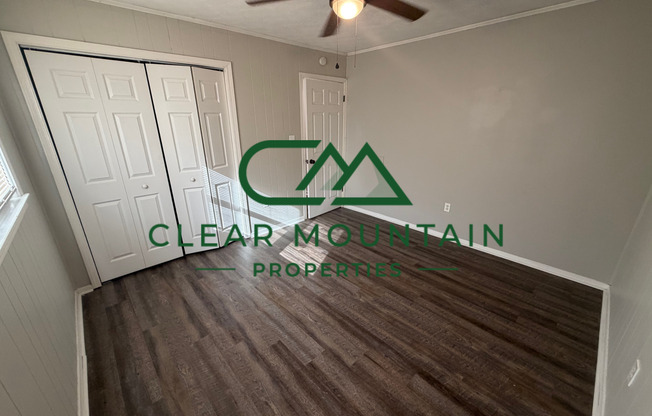 Creekside Apartments