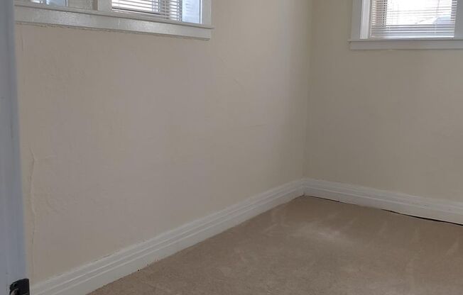 1 bed, 1 bath, 575 sqft, $985, Unit 1804-2A