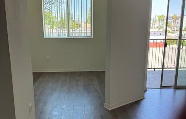1 bed, 1 bath, 580 sqft, $2,245, Unit 322
