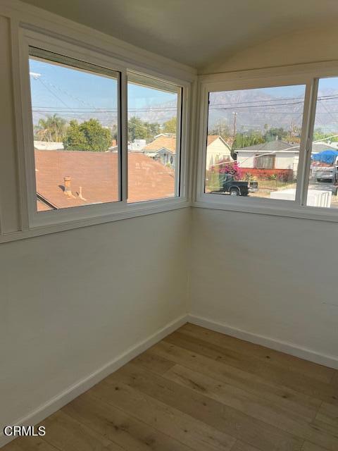 1 bed, 1 bath, 420 sqft, $1,700