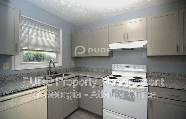 1668 WYNNDOWNE TRL SE