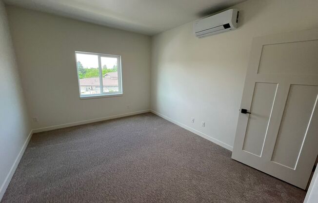 2 beds, 2 baths, 1,070 sqft, $2,025, Unit 306