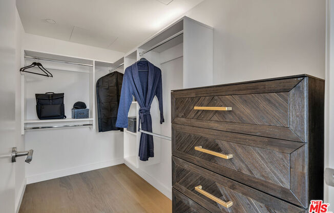 1 bed, 1 bath, 798 sqft, $2,888, Unit 1420