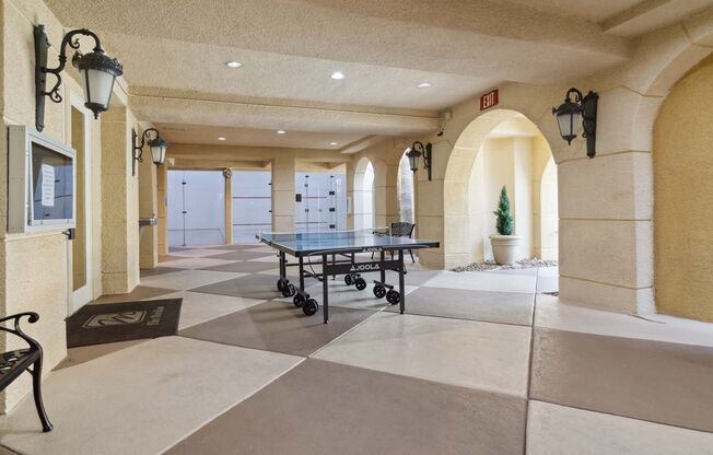 1 bed, 1 bath, $1,700, Unit #322