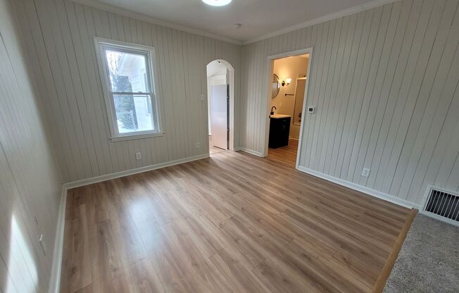 2 Bedroom Rental Home with mudroom and spacious basement!