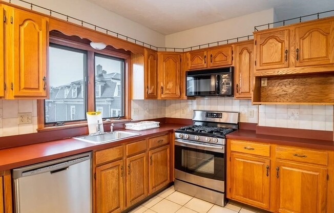 88 GLN ST
