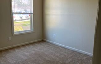 2 beds, 1 bath, 940 sqft, $1,200, Unit 141F