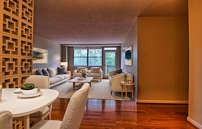 2030 N ADAMS ST #606