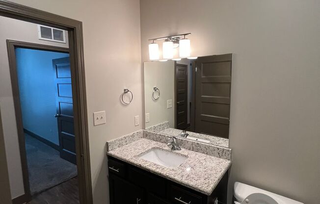 2 beds, 2 baths, 1,052 sqft, $1,045, Unit 82