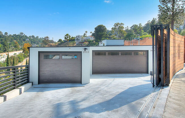 2610 CORRALITAS DR