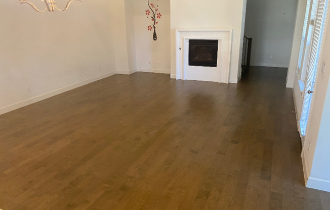 8069 PIEDMONT AVE
