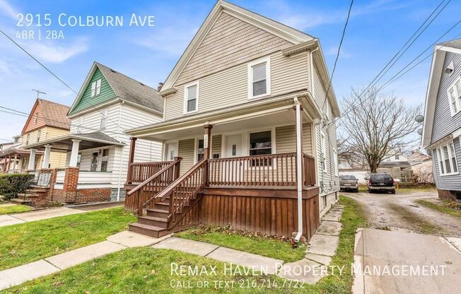 2915 COLBURN AVE