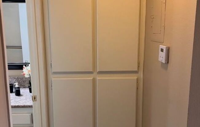 869 871 W WALNUT AVE