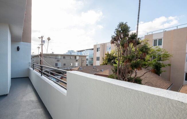 2 beds, 2 baths, $3,254, Unit 103