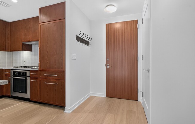 3 beds, 2 baths, 1,478 sqft, $8,700, Unit 601
