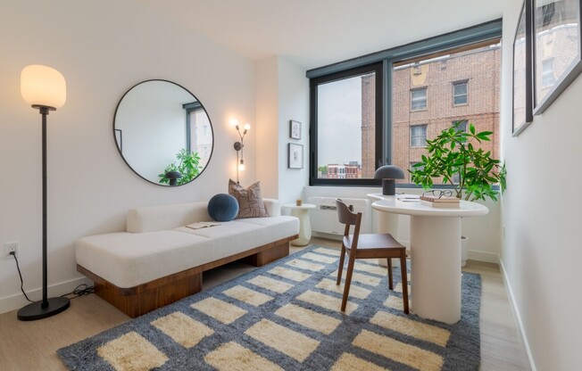 3 beds, 2 baths, $6,643, Unit 14K