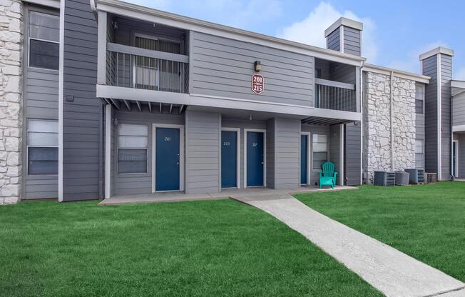 Home - Apple Creek Apartments - Sand Springs, OK