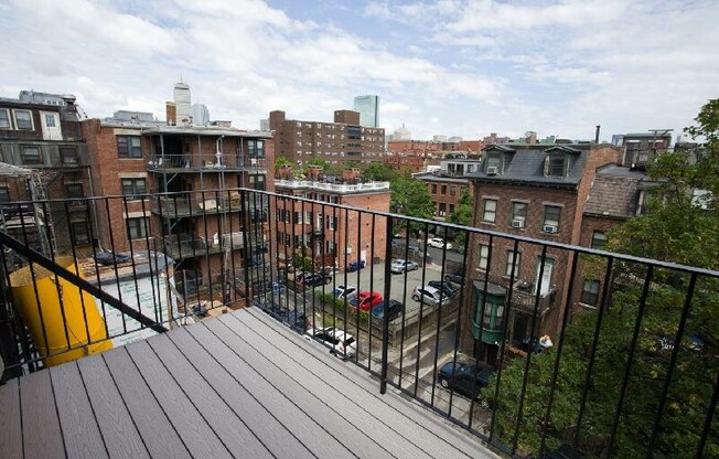 3 beds, 1.5 baths, $5,500, Unit 5