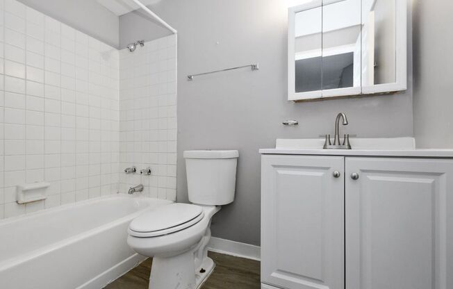 3 beds, 2 baths, 1,100 sqft, $2,249, Unit 3125-303