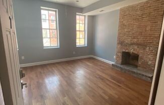 1404 McCulloh St