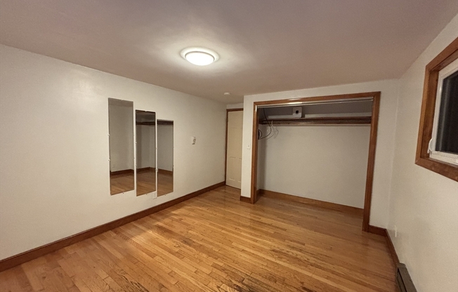 3 beds, 2 baths, 1,000 sqft, $3,800, Unit 1