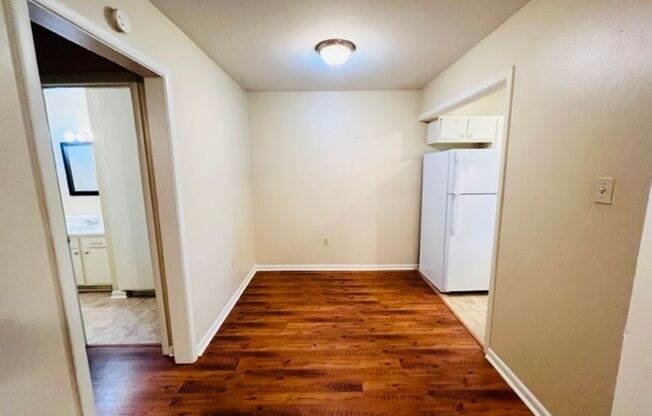 Stadium's Edge Apartments (1 Bed/1 Bath)