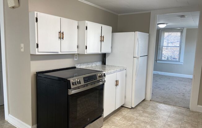 2 Bedroom, 1 Bathroom House in Thomasville!