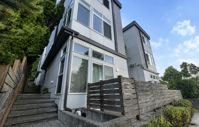 21st Ave Townhomes