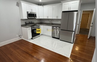 476 Commonwealth Ave.