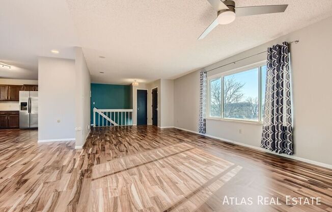 330 E ROCKRIMMON BLVD