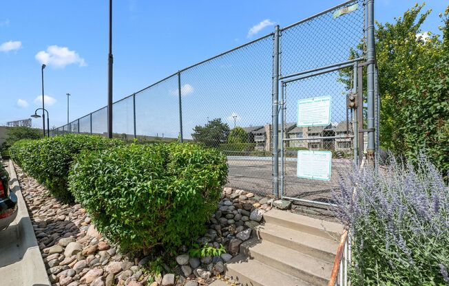 1 bed, 1 bath, $1,500, Unit # 102R