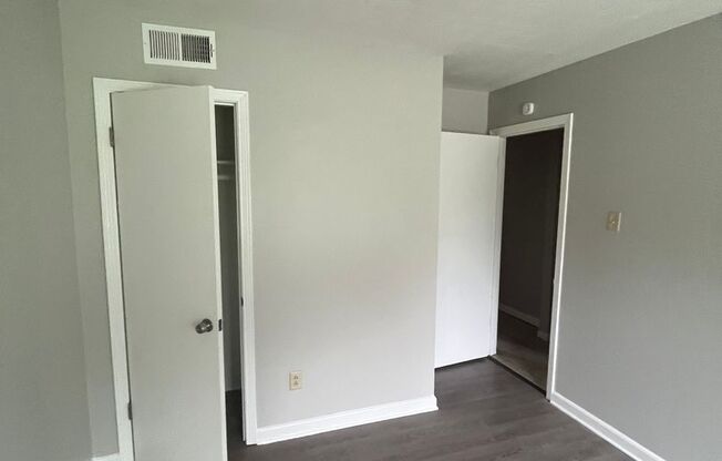 Welcome to 3000 Ashwood Cove!