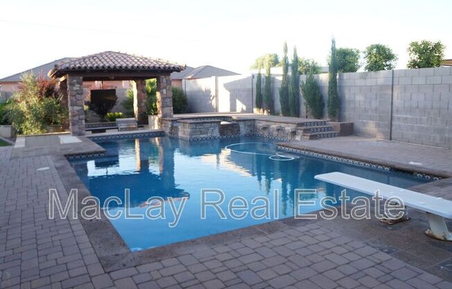 2840 E JADE PL