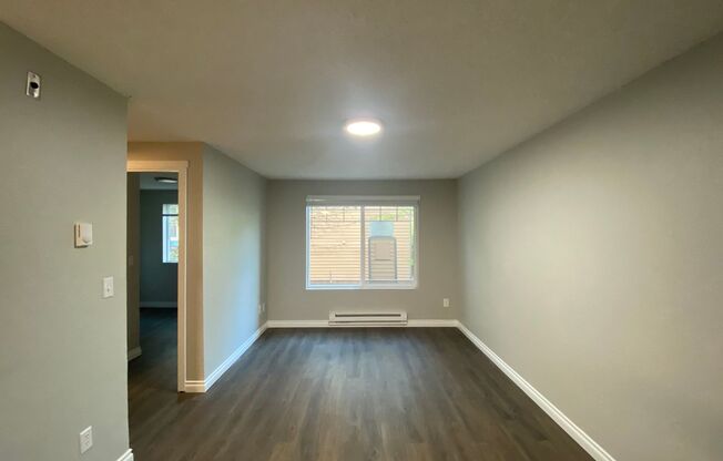 2 beds, 1 bath, 687 sqft, $2,195, Unit C204