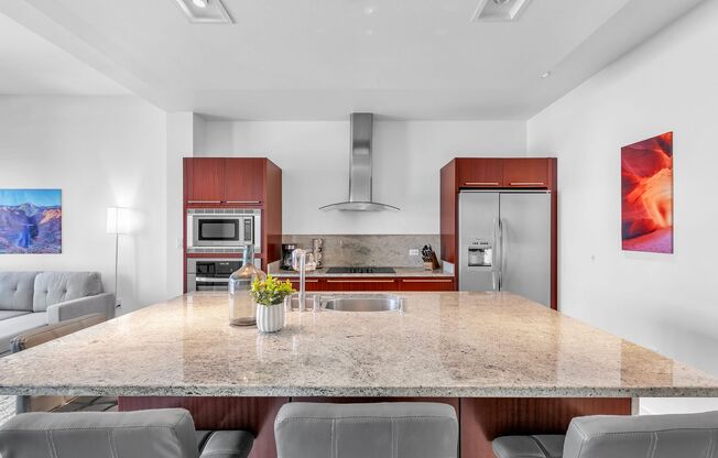 2 beds, 1.5 baths, $3,499, Unit # 2406